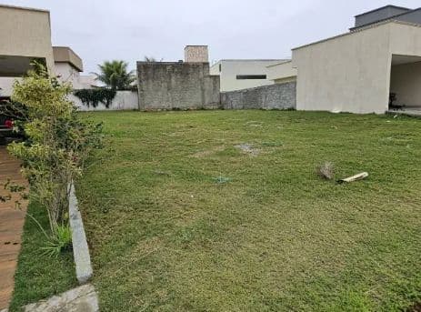 Terreno / Lote / Condomínio em Jardim Veneza - Goiânia