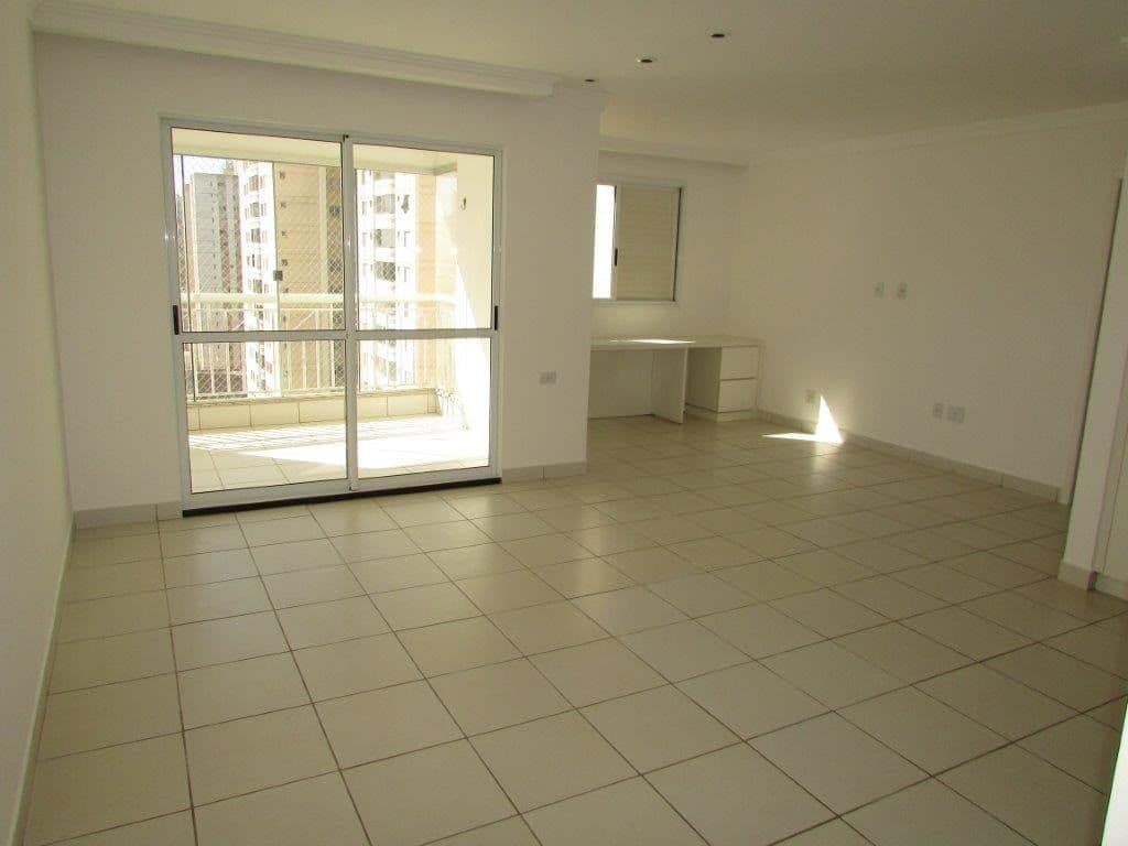 Apartamento em Setor Bueno - Goiânia