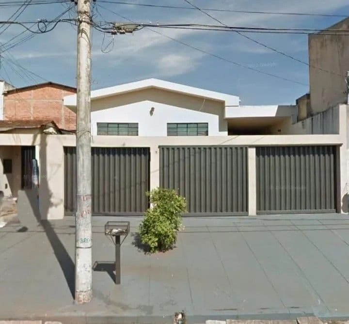 Terreno / Lote / Condomínio em Jaraguá - Uberlândia